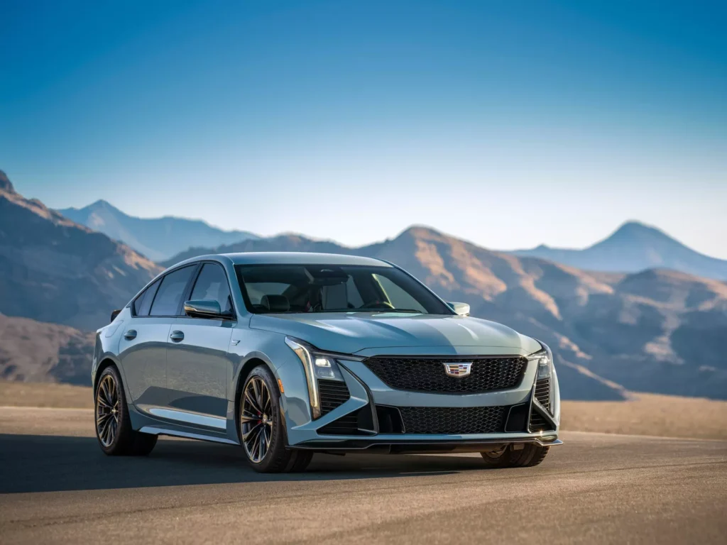 2025-Cadillac-CT5-V-Blackwing-2